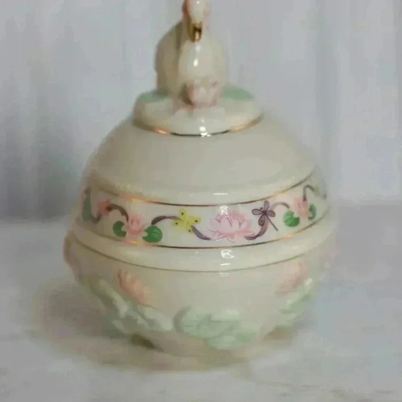 Lenox 2001 The Swan Easter Egg Lidded Trinket Box Limited Edition - Picture 5 of 10
